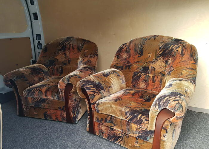 Grajewo ogłoszenia: Zestaw dwóch wygodnych foteli w ciekawym wzorze. Mebel jest...
